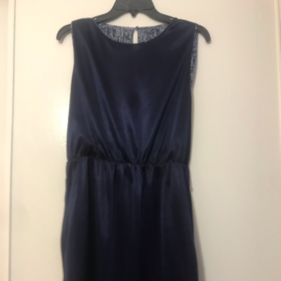 beautiful sleeveless HTML dress size L - Picture 5 of 8